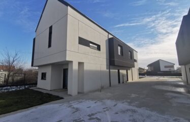 Casa individuala 4 camere, comision 0, Toate utilitatile, asfalt, STB