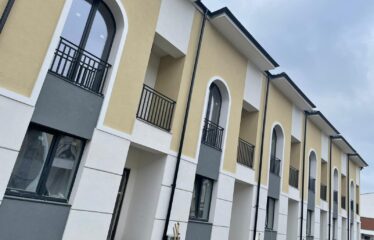 Case insiruite in zona Margelelor, Complex 16 case