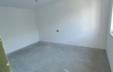 Casa individuala 4 camere, Mansarda finisata cu scara din beton