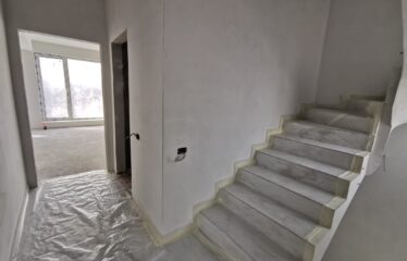 Casa individuala 4 camere in zona Parfumului