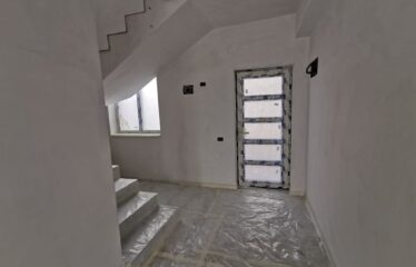 Casa individuala 4 camere in zona Parfumului