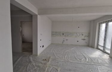 Casa individuala 4 camere in zona Parfumului