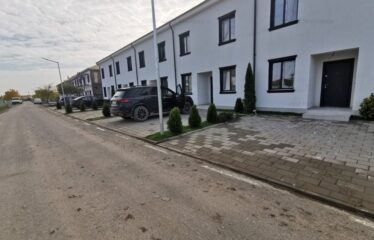 Complex de case insiruite 4 camere