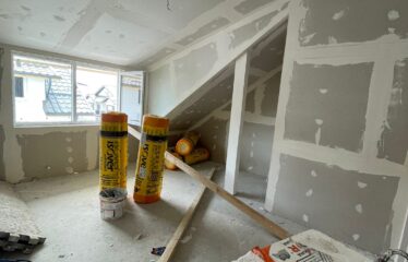 Casa individuala cuplata in imediata apropiere de Sos. Alexandriei